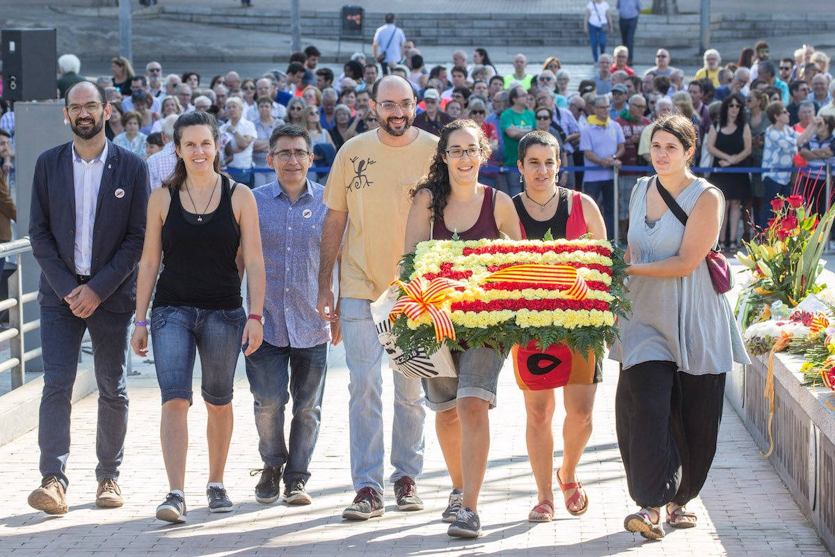 La ofrena floral de l'11-S reivindica un poble català 