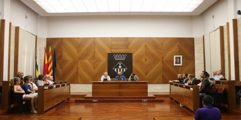 L'Ajuntament rep a familiars de Forcadell i Cuixart