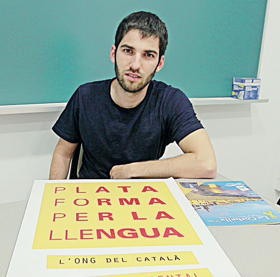 Només un 54% dels establiments del sud de Sabadell atenen en català