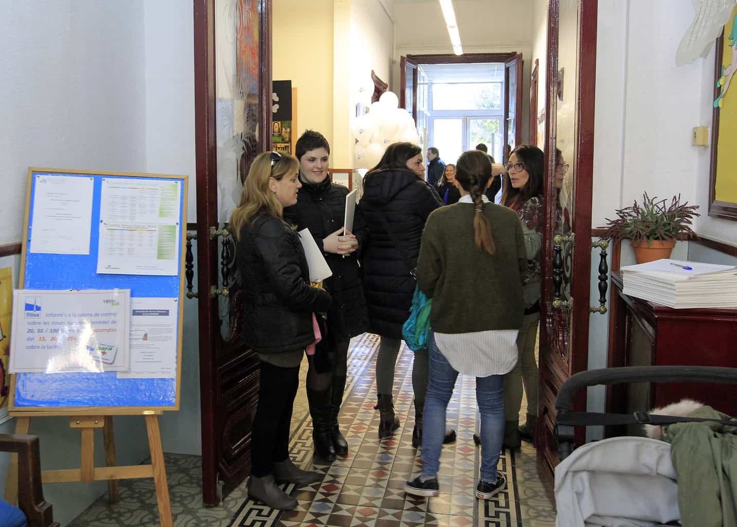 La preinscripció escolar pel curs vinent es retarda fins al mes d’abril
