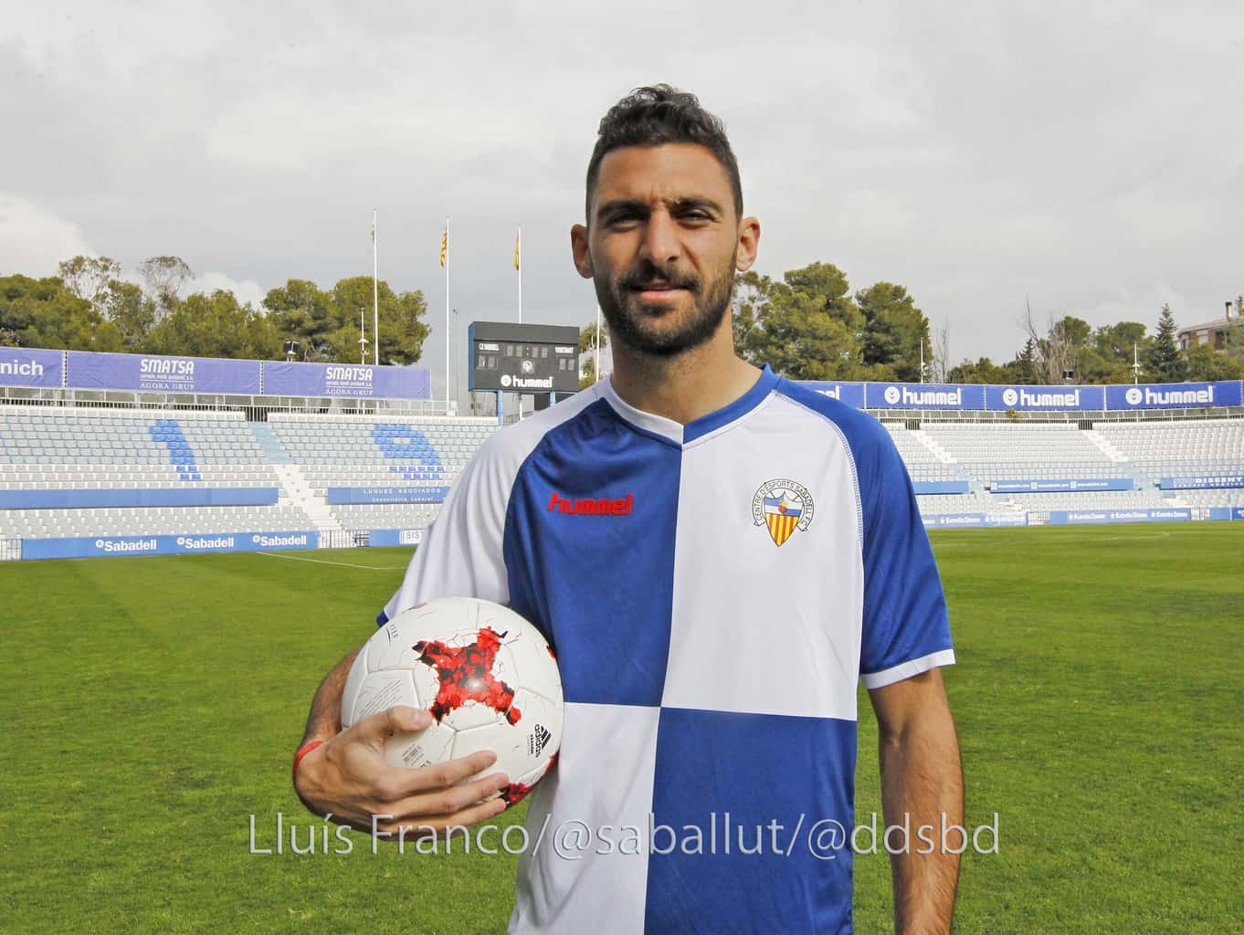 Arturo, el fichaje arlequinado: «Puedo dar lo que me pide el entrenador»