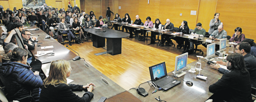 Els municipis se senten desamparats davant les ocupacions irregulars