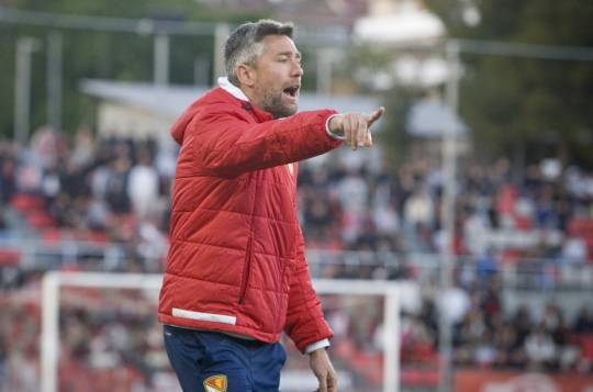 Víctor Bravo: “Seguim vius i sumarem els sis punts”