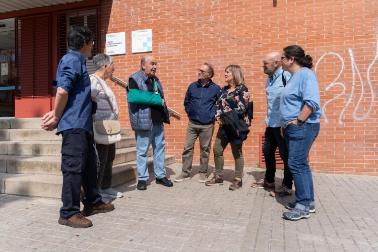 “Can Puiggener necessita un CAP”: veïns de la Creu Alta se sumen a les reivindicacions