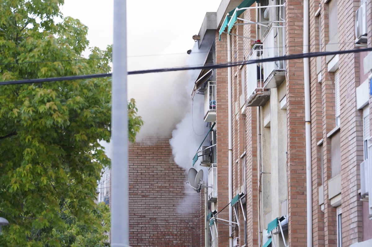 Incendi al carrer de Prullans de Sabadell - David Chao Incendi al carrer de Prullans de Sabadell