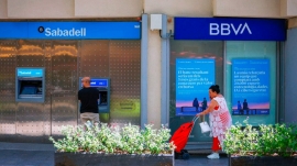 El BBVA ajorna el període d'acceptació de l'opa al Sabadell