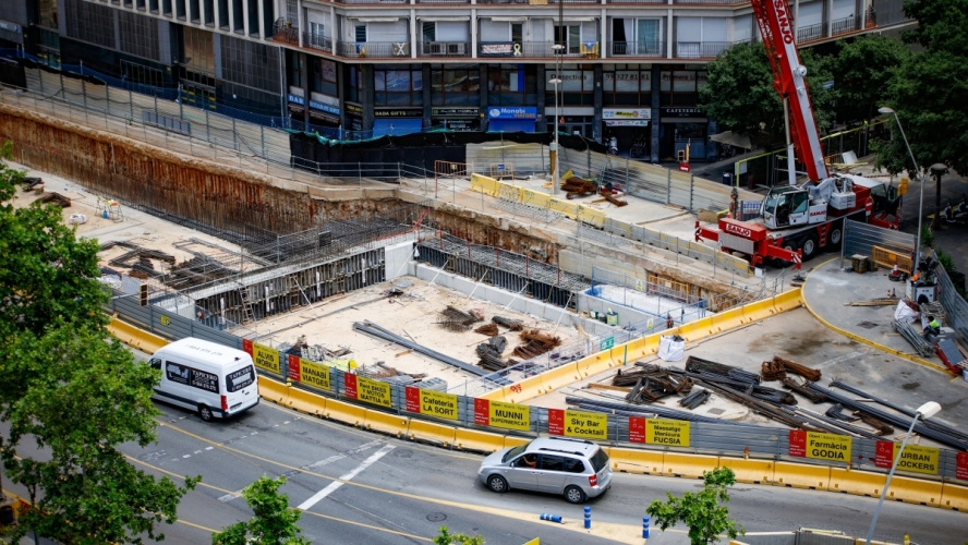 Les obres de l'L8 dels FGC faran emergir una gran nau industrial al mig de la Gran Via