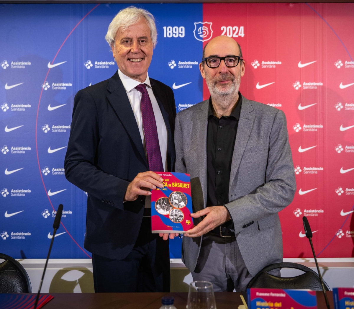 Josep Cubells, responsable de la secció de bàsquet i secretari de la Junta del Barça, amb Francesc Fernandez - Cedida