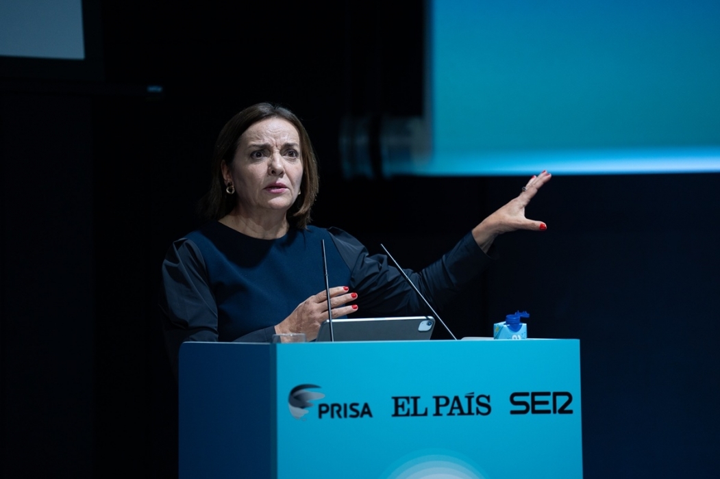 RTVE fitxa l'exdirectora d'«El País» per presentar el «Telediario» del vespre