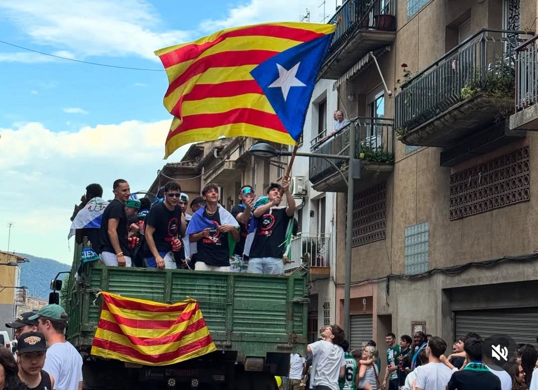 Així va ser la rua de campions d'Arbúcies: crònica en imatges