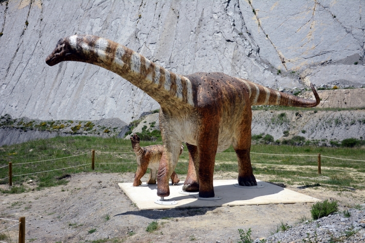 Els dinosaures prenen vida a Fumanya: no et perdis les noves figures gegants que semblen de veritat