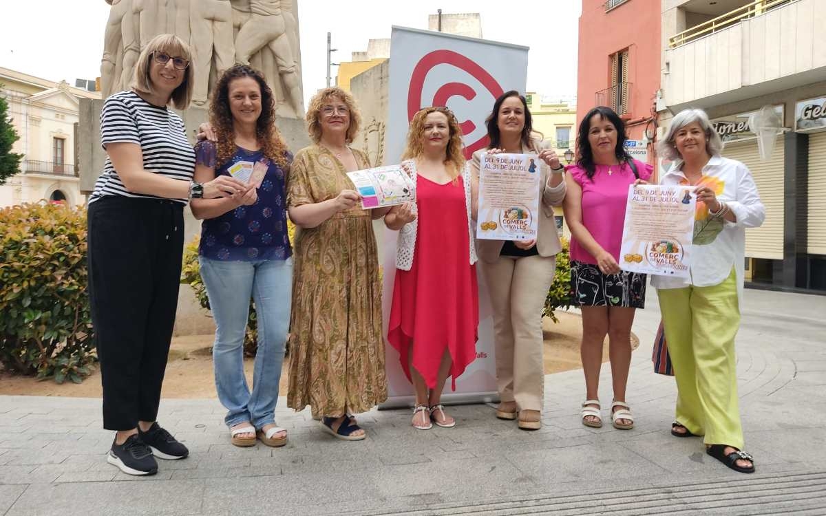 La Unió de Botiguers de Valls presenta la campanya comercial  «Rasca i Guanya»