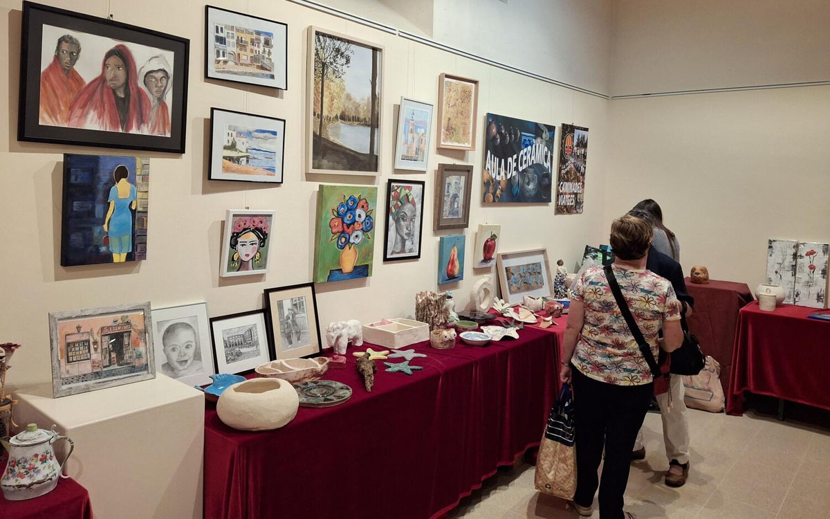 L'Espai7 acull una mostra artística de la gent gran de Manresa