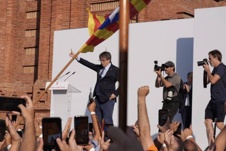 Puigdemont, entre la rauxa del 8 d'agost i la paciència per l'amnistia