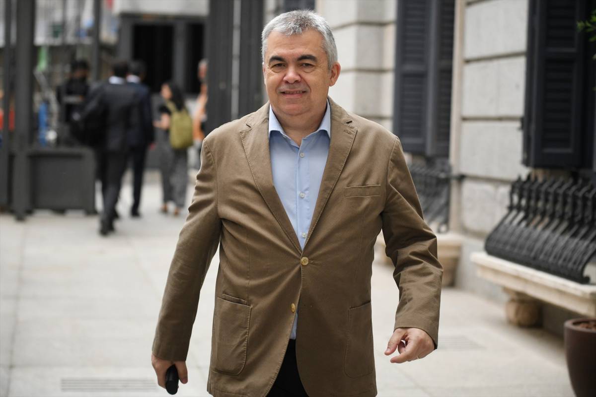 Gir de guió en el cas Santos Cerdán: demana que s'emeti en directe la declaració al Suprem