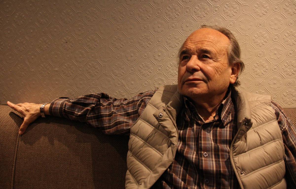 Mor Arturo San Agustín, periodista i cronista especialitzat en Barcelona