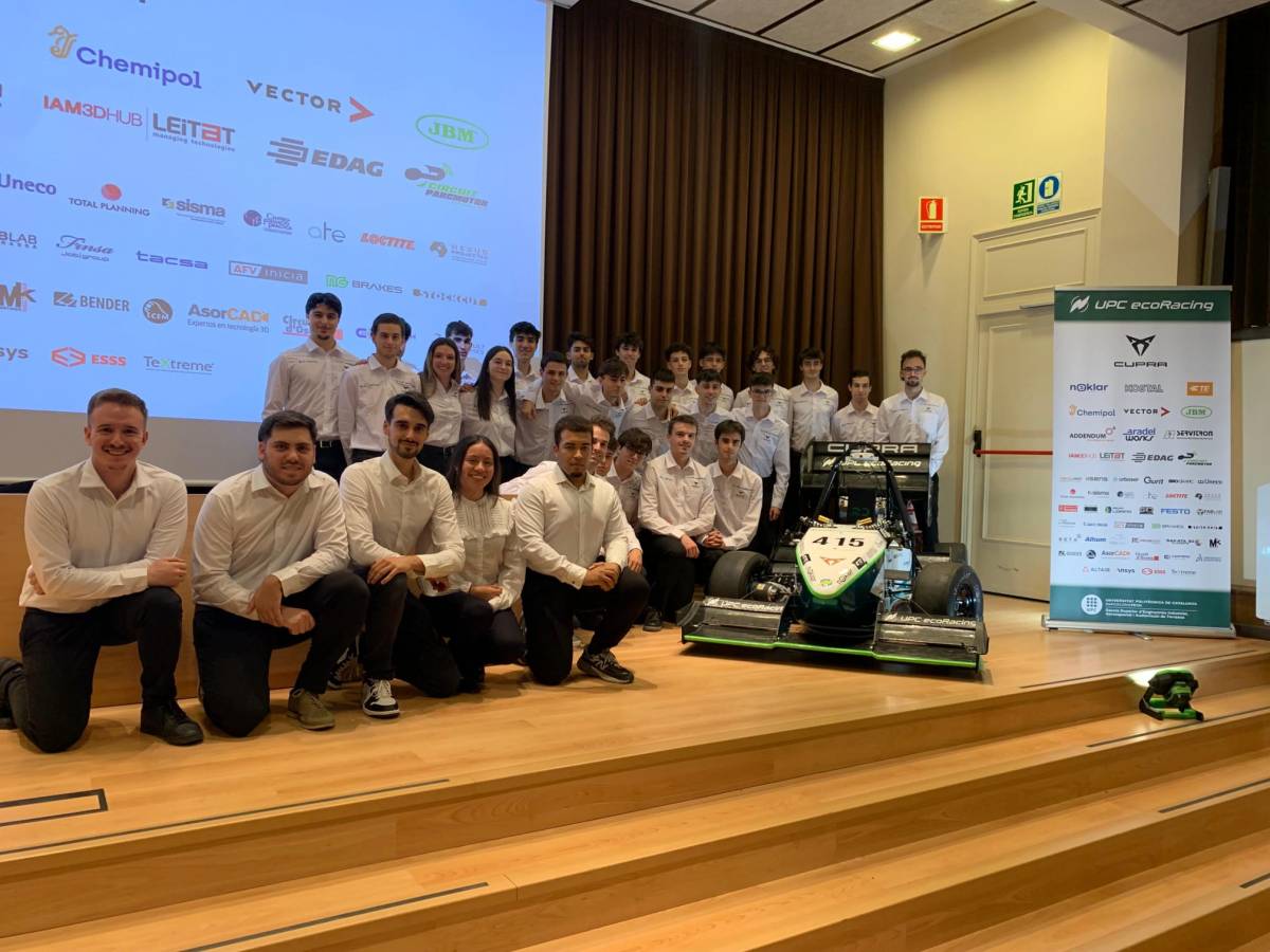 L'equip UPC ecoRacing presenta el nou monoplaça elèctric i autònom