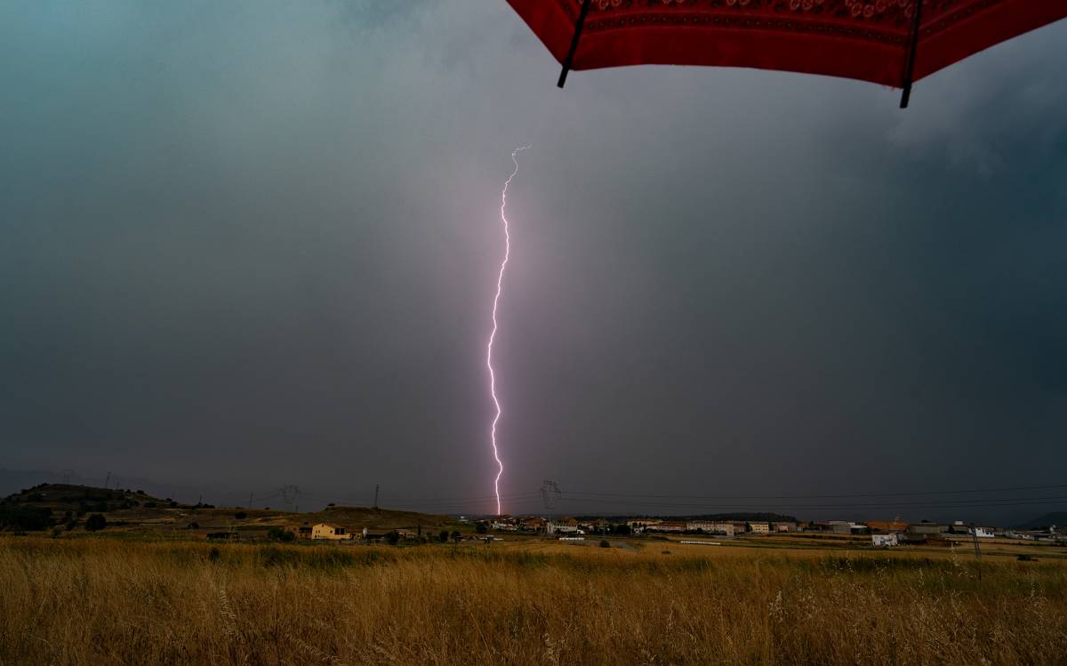 Juny 2025 a Osona i el Lluçanès: llamp i tempesta a Vic.