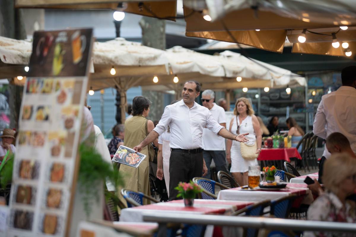 Bar bars cambrers atenció al client restaurants terrassa terrasses -  David Zorrakino / Europa Press