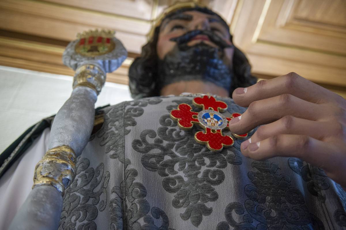 Els vuit gegants de Terrassa surten al Raval - Alberto Tallón Els vuit gegants de Terrassa surten al Raval