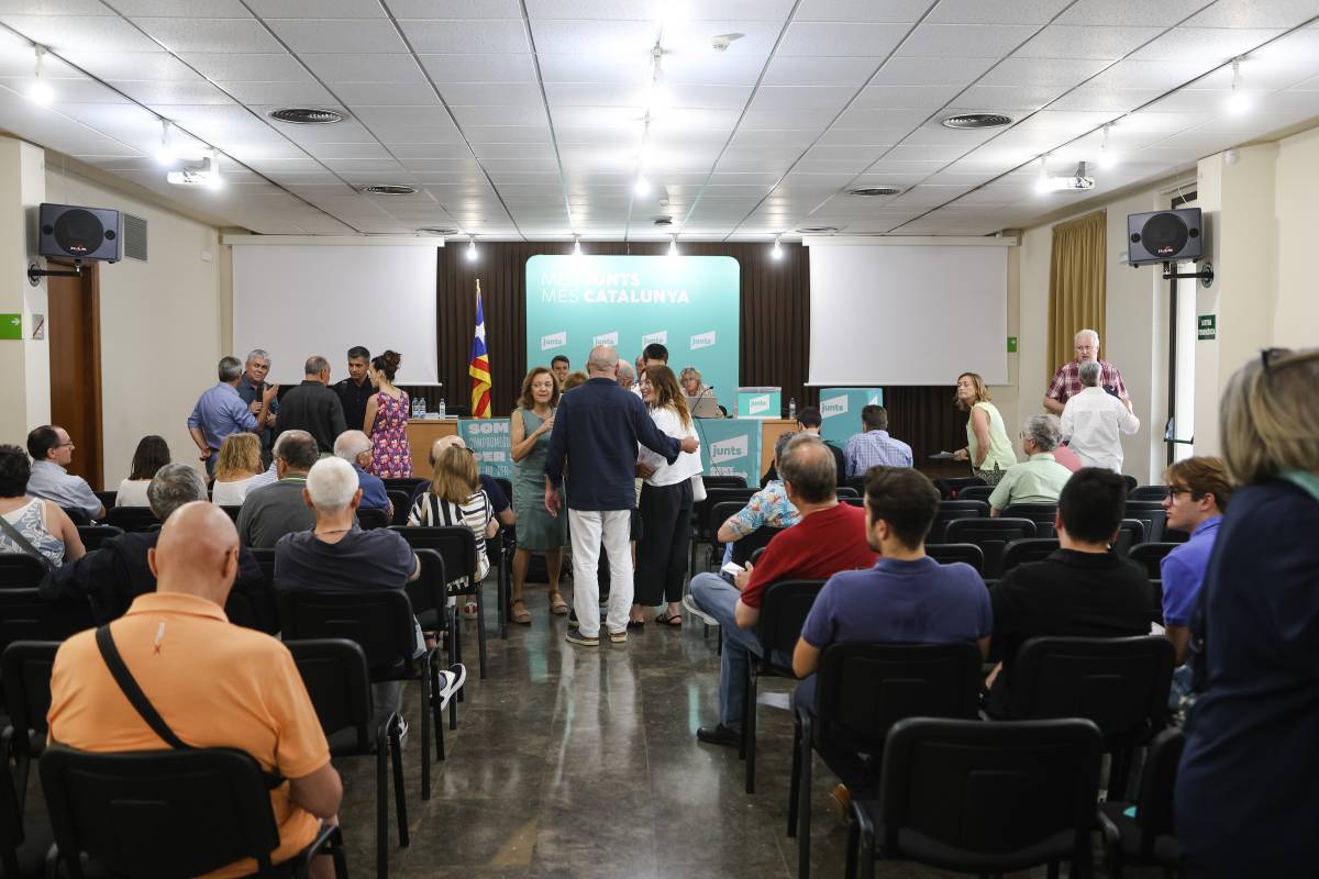 L`assemblea, instants abans de començar la votació - Víctor Castillo L`assemblea, instants abans de començar la votació