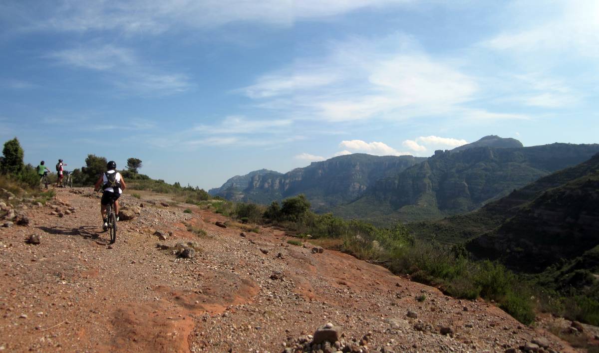 Rutes en bicicleta pel Vallès Occidental - Cedida