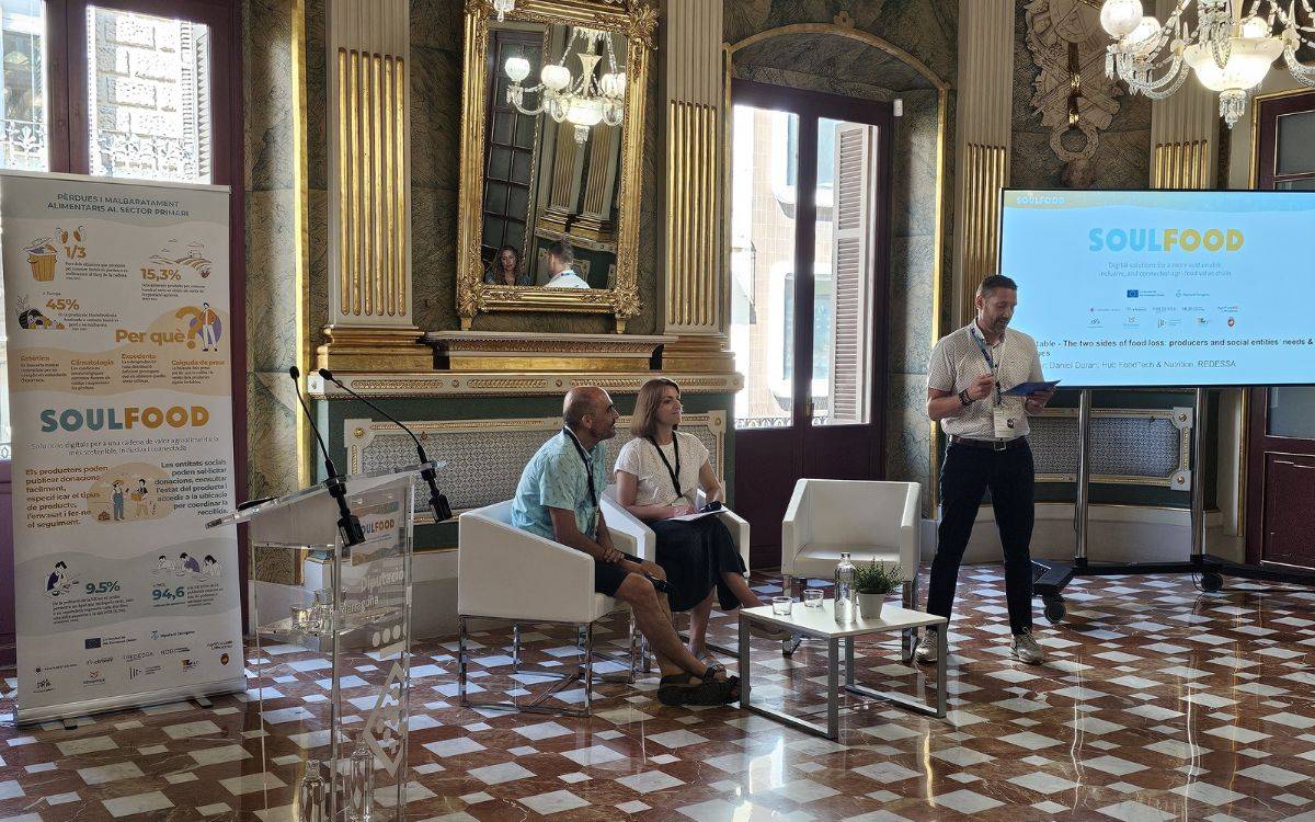 El projecte «SoulFood» crea una eina digital per connectar productors agroalimentaris i iniciatives socials