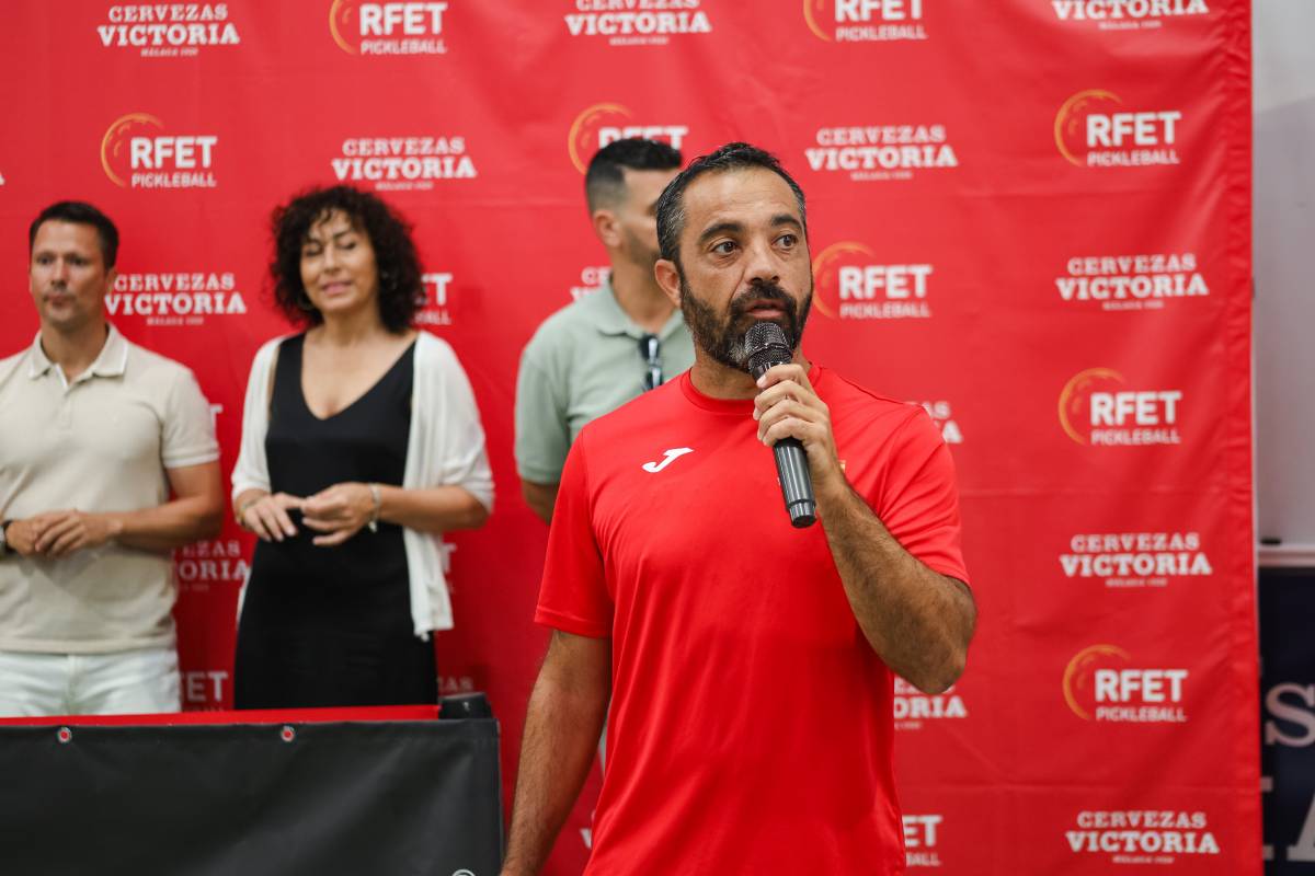 El seleccionador estatal, Estebán Martínez - Victor Castillo