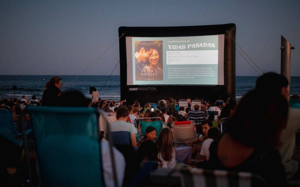 Les platges de Salou acullen un any més el «Cinema Lliure» amb pel·lícules per a tots els públics