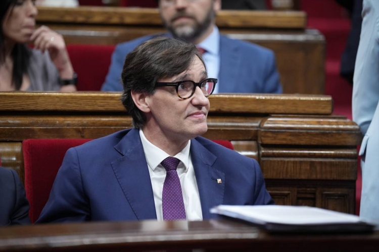 Les desconfiances del finançament amarguen l'estiu a Illa