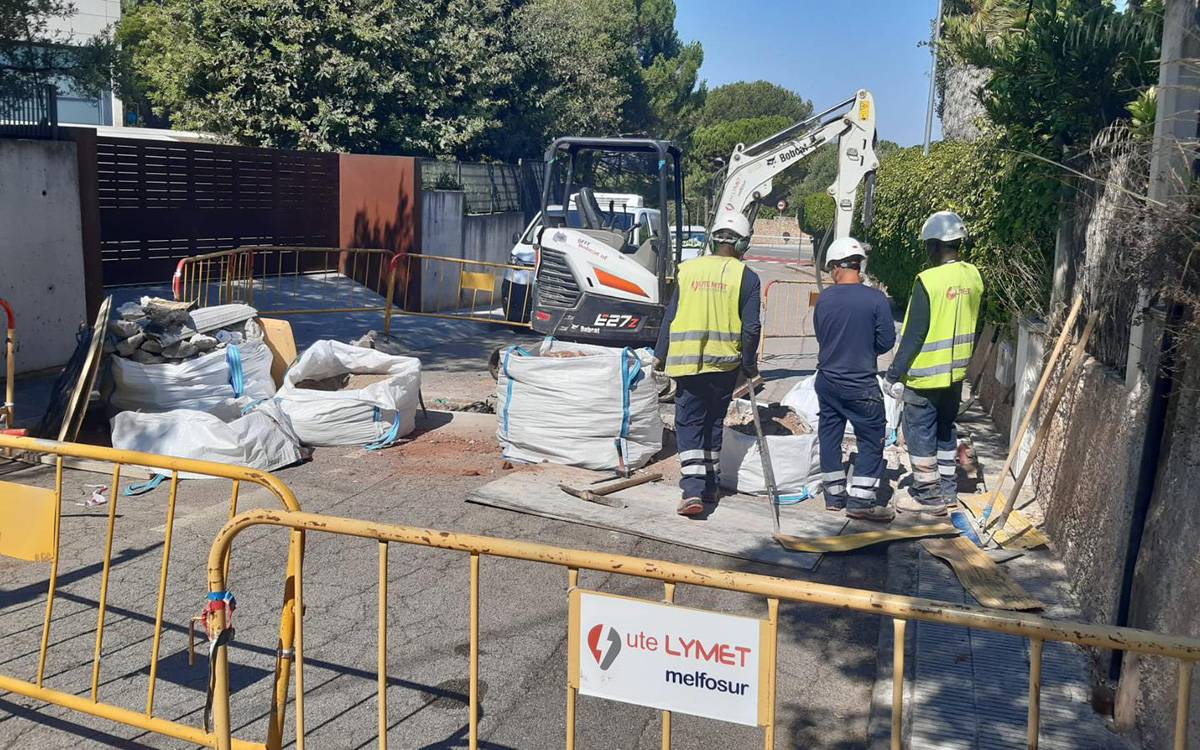 Comencen les obres d'urgència per substituir tot el cablejat elèctric a Pineda de Bages