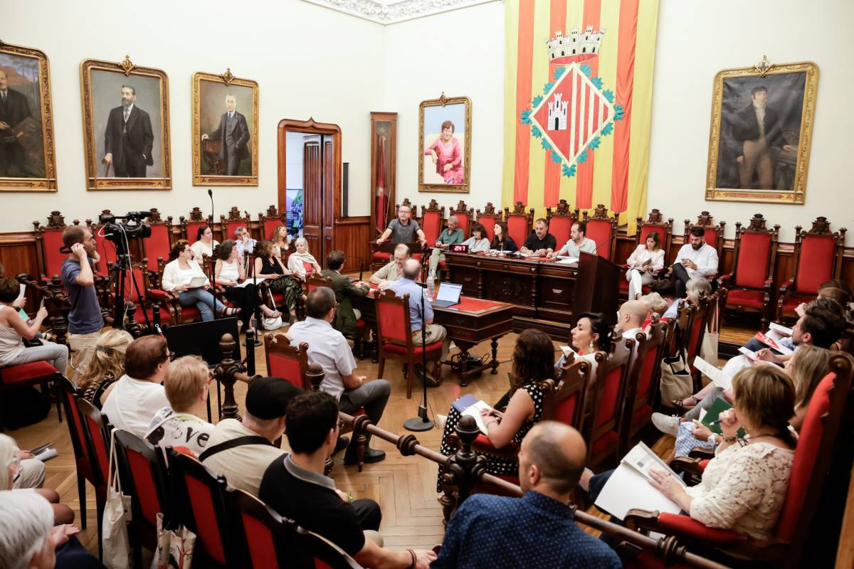 Terrassa té 3.400 escocells buits: es plantaran 350 arbres, però l’oposició en demana més