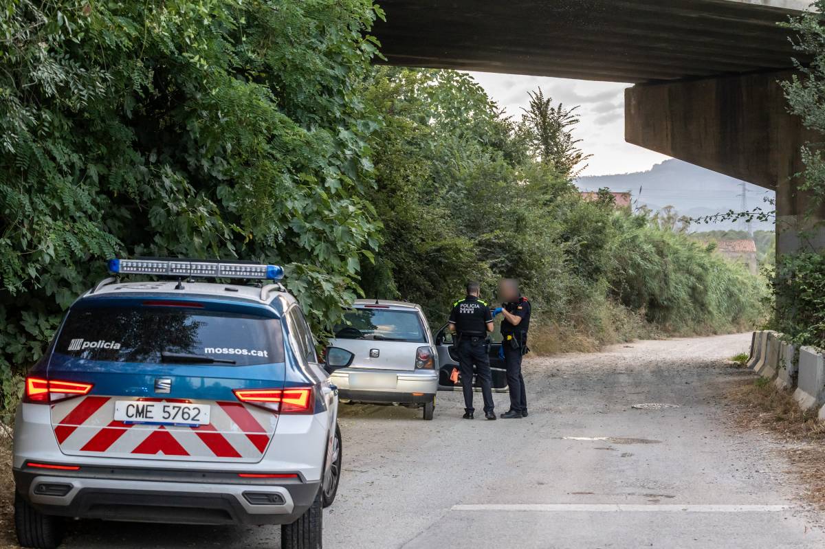 Arma blanca riu ripoll - JUANMA PELÁEZ Arma blanca riu ripoll