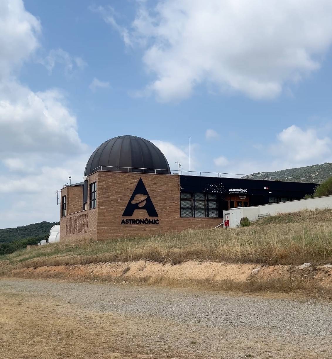 El Parc Astronòmic del Montsec, un lloc ideal per observar planetes i galàxies - El Parc Astronòmic del Montsec, un lloc ideal per observar planetes i galàxies