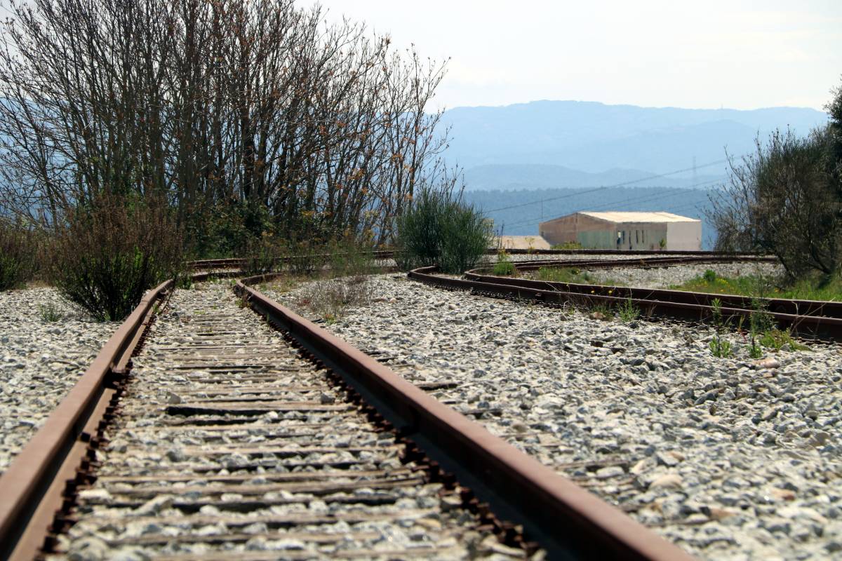 El Parlament insta el Govern a estudiar l'impuls d'infraestructures ferroviàries com el tren-tram al Berguedà