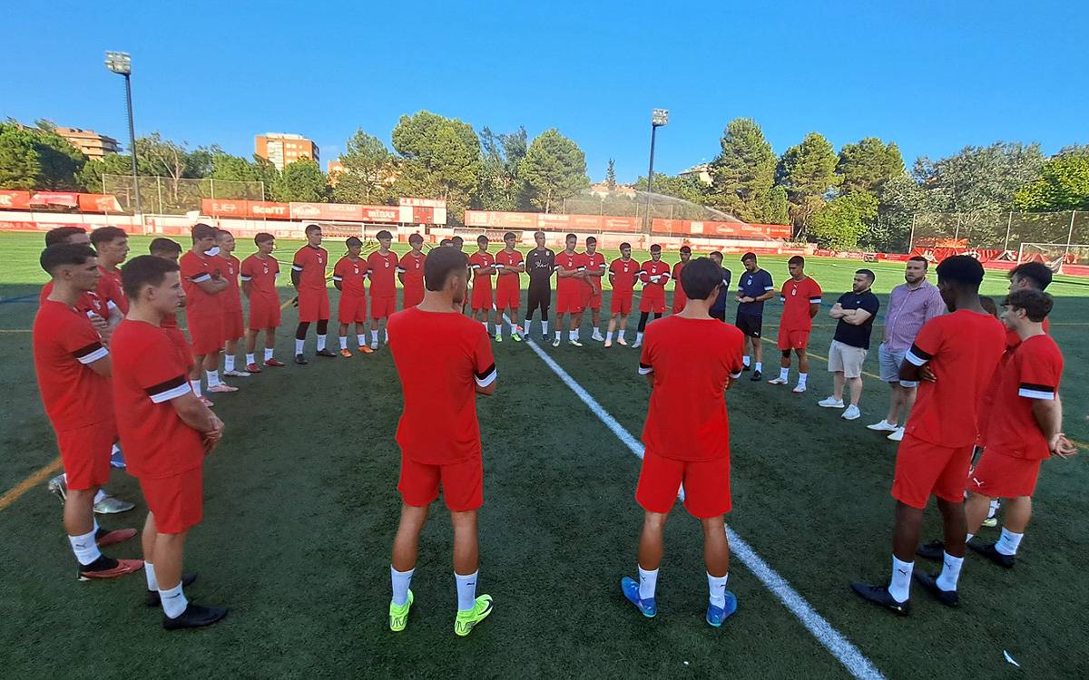 El CE Manresa es posa en marxa: «Estem davant de la Tercera més competitiva de la història»