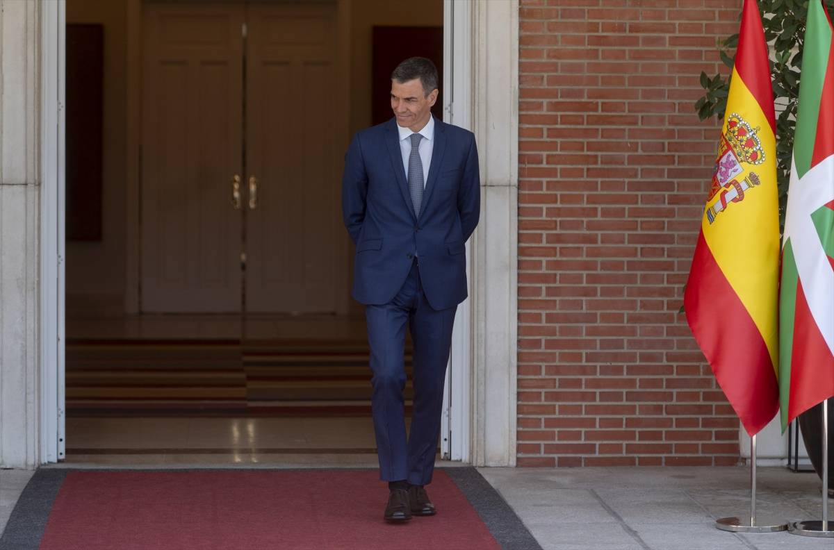 El govern espanyol fa el primer pas per liquidar la llei franquista de secrets oficials