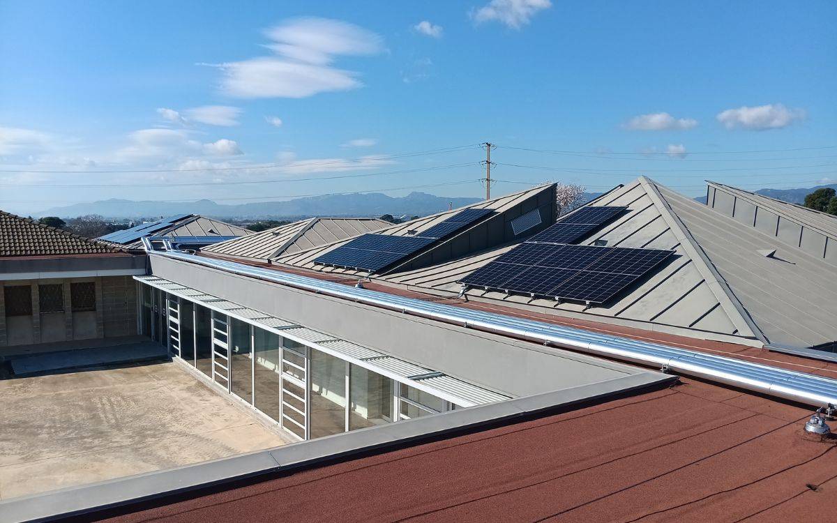 El Centre d'Innovació i Formació de la Diputació a Reus destaca per la seva eficiència energètica