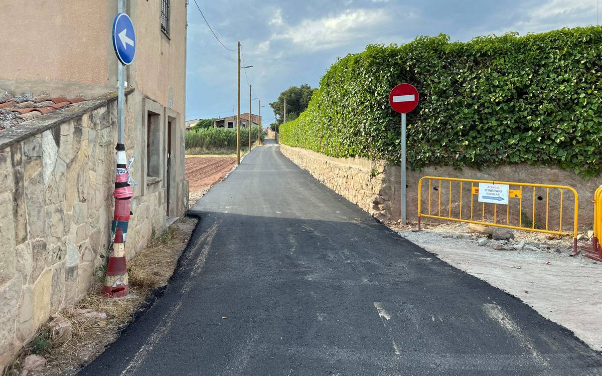 Tall de trànsit al Camí dels Tovots, dijous per treballs de millora de l'enllumenat públic