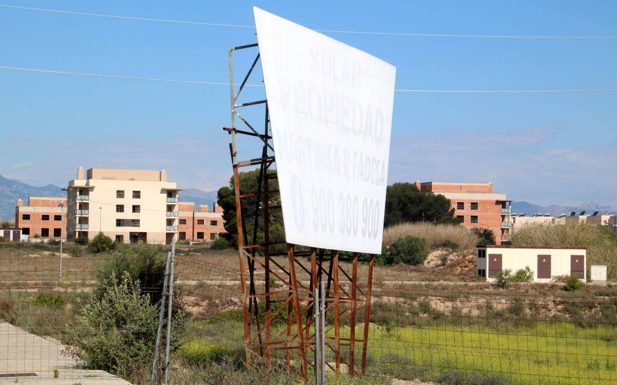 Proposta veïnal per construir l'hospital de les Terres de l'Ebre a la urbanització abandonada de Fadesa a l'Aldea
