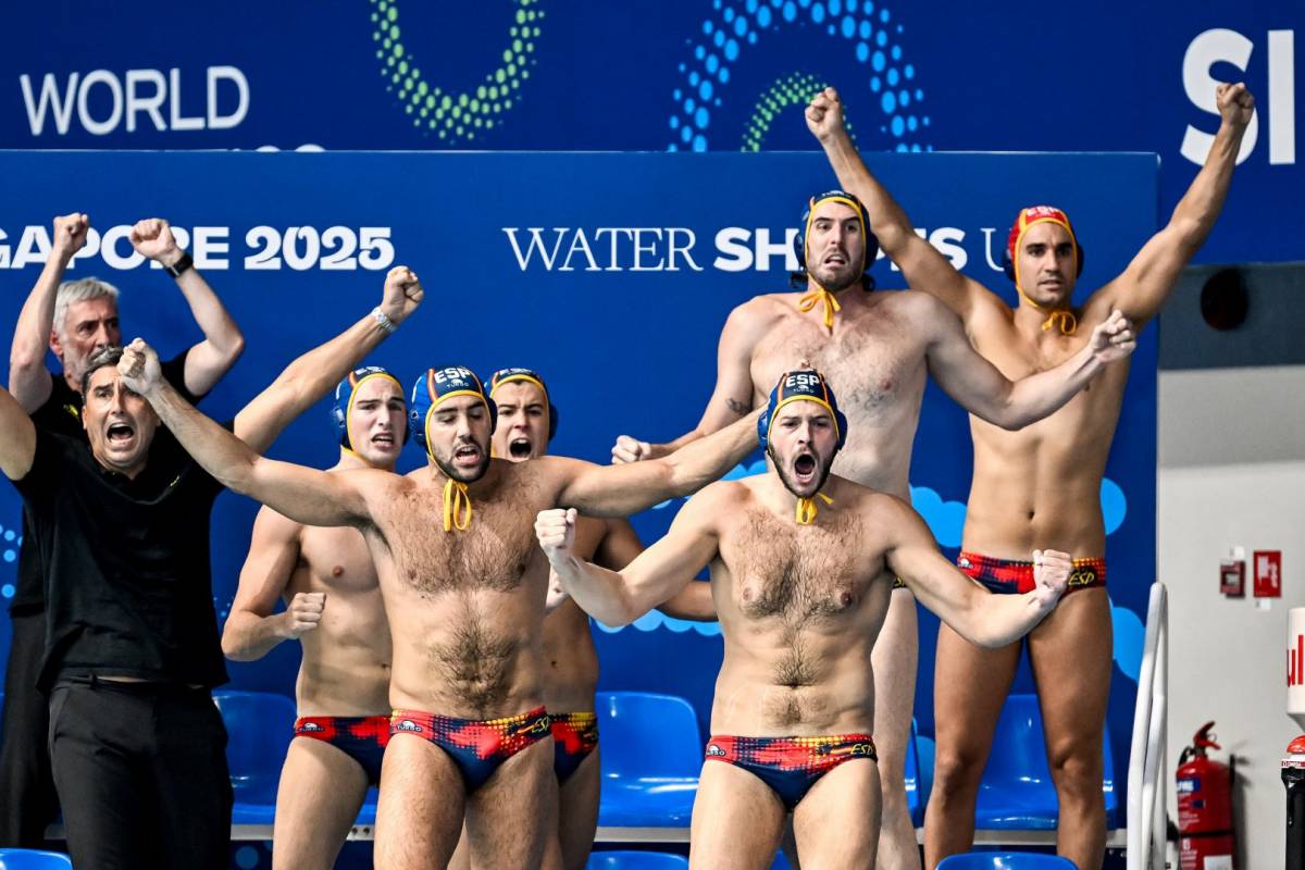 Un equip replet de catalans guanya el mundial de waterpolo amb Espanya