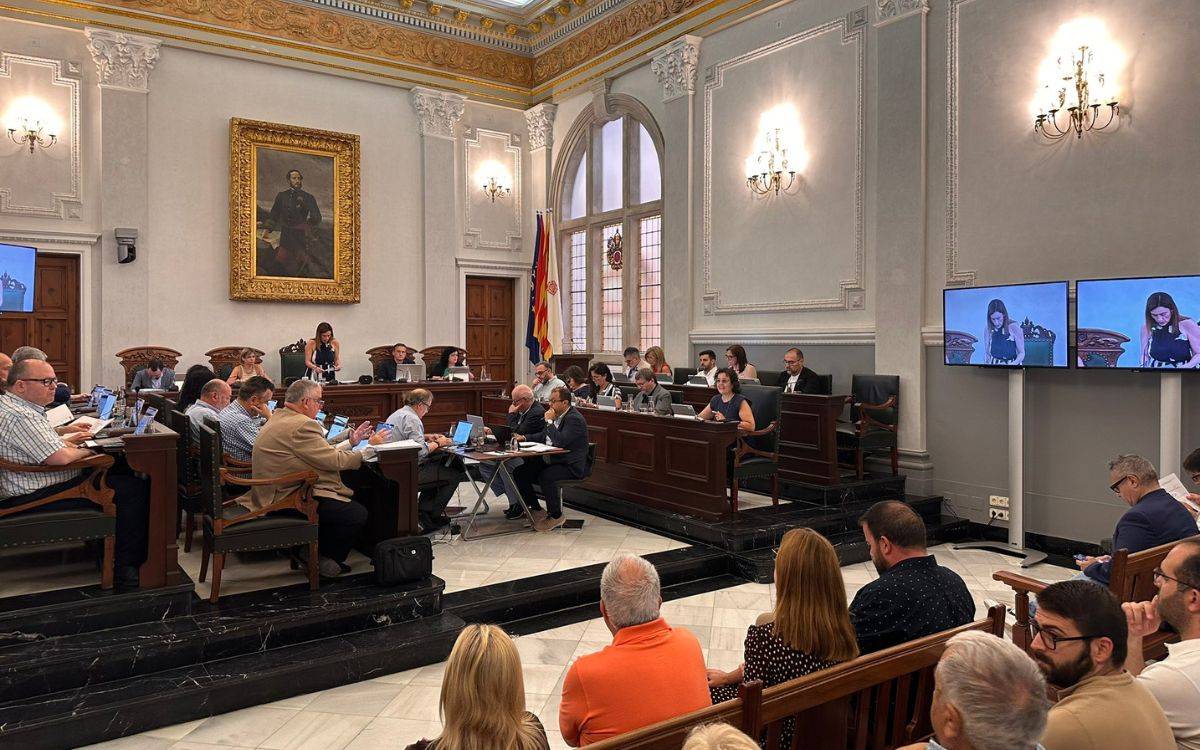 L'últim ple del curs polític a l'Ajuntament de Reus concedeix tres mencions honorífiques