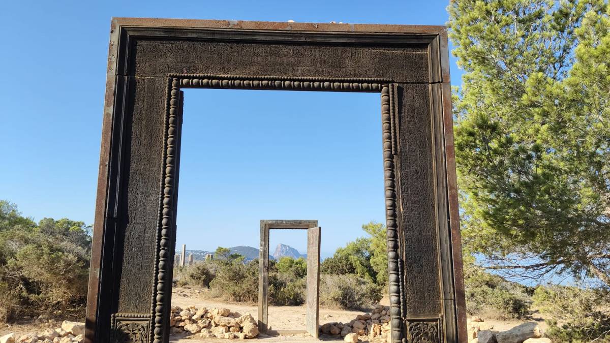 Les dues portes de Cala Llentia - Bernat Castanyer Les dues portes de Cala Llentia