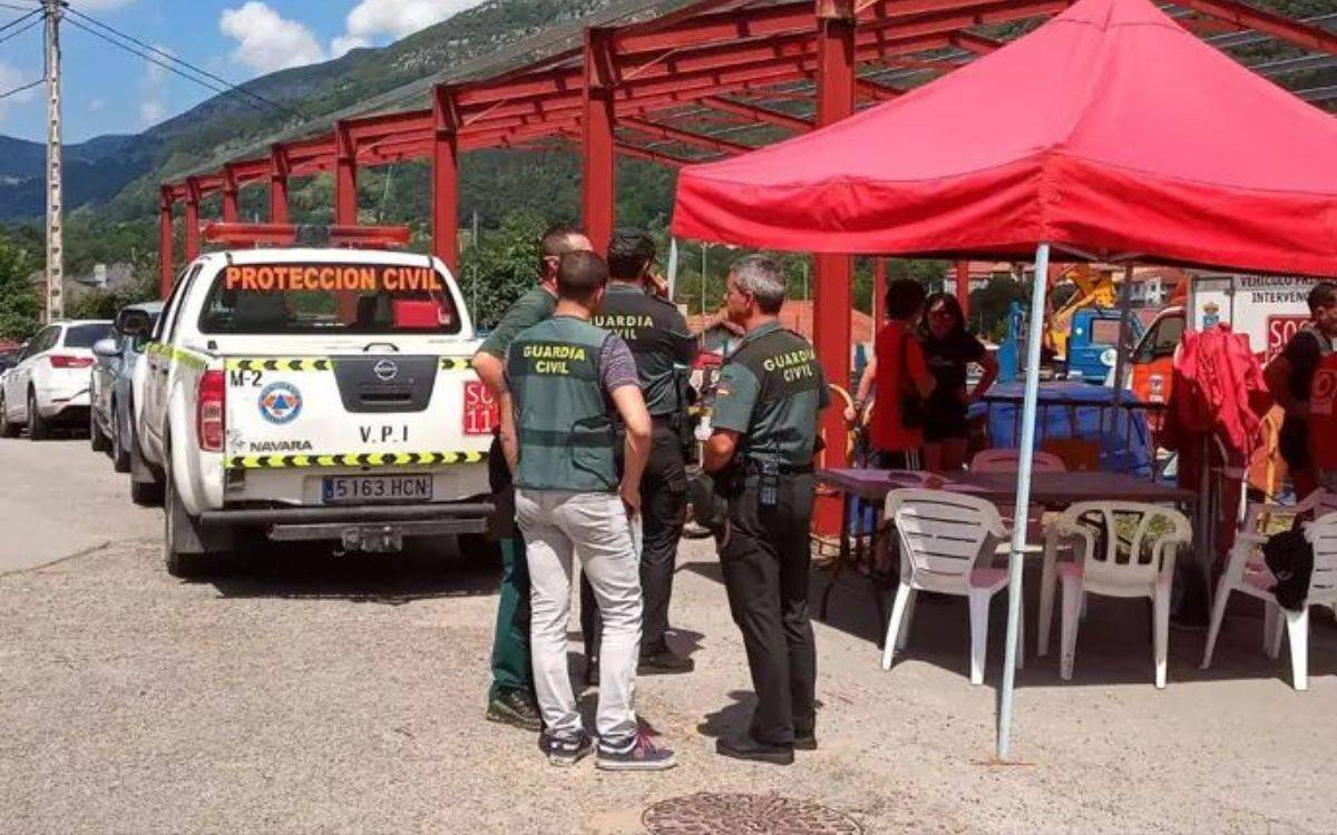 Rescaten tres espeleòlegs de Tarragona d'una cova a Cantàbria