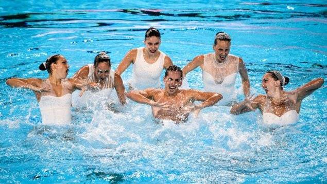 Els quatre catalans de natació sincronitzada aconsegueixen el bronze en acrobàcies