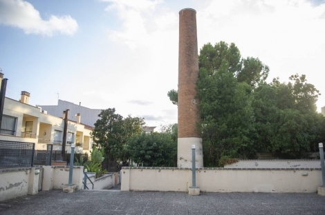 Saps on és... la xemeneia tallada que s’oculta?