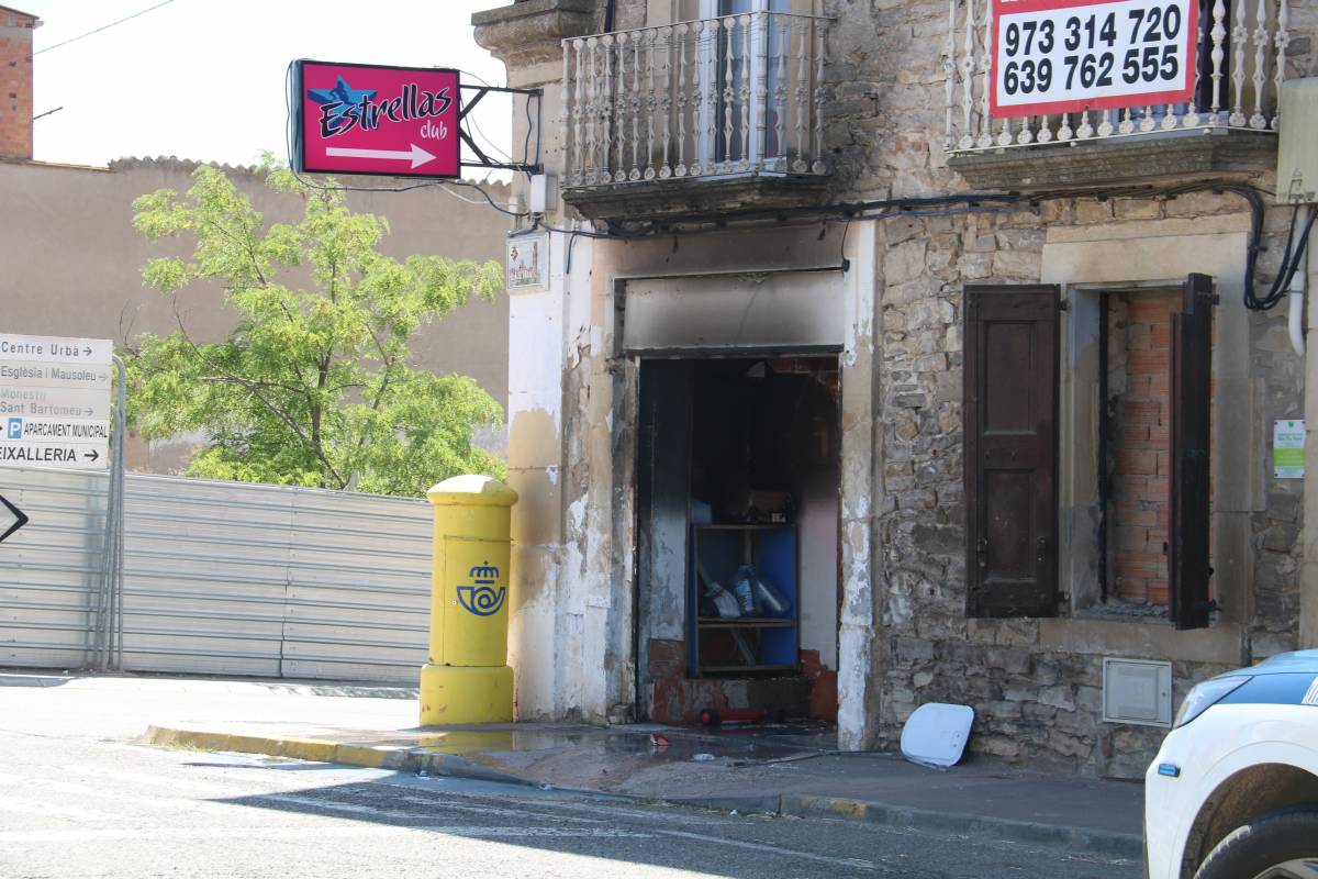 Moren dues persones en l’incendi d’un club nocturn a l’Urgell