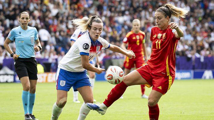 La derrota d'Espanya a la final de l'Eurocopa femenina triomfa a Catalunya: fins i tot el postpartit