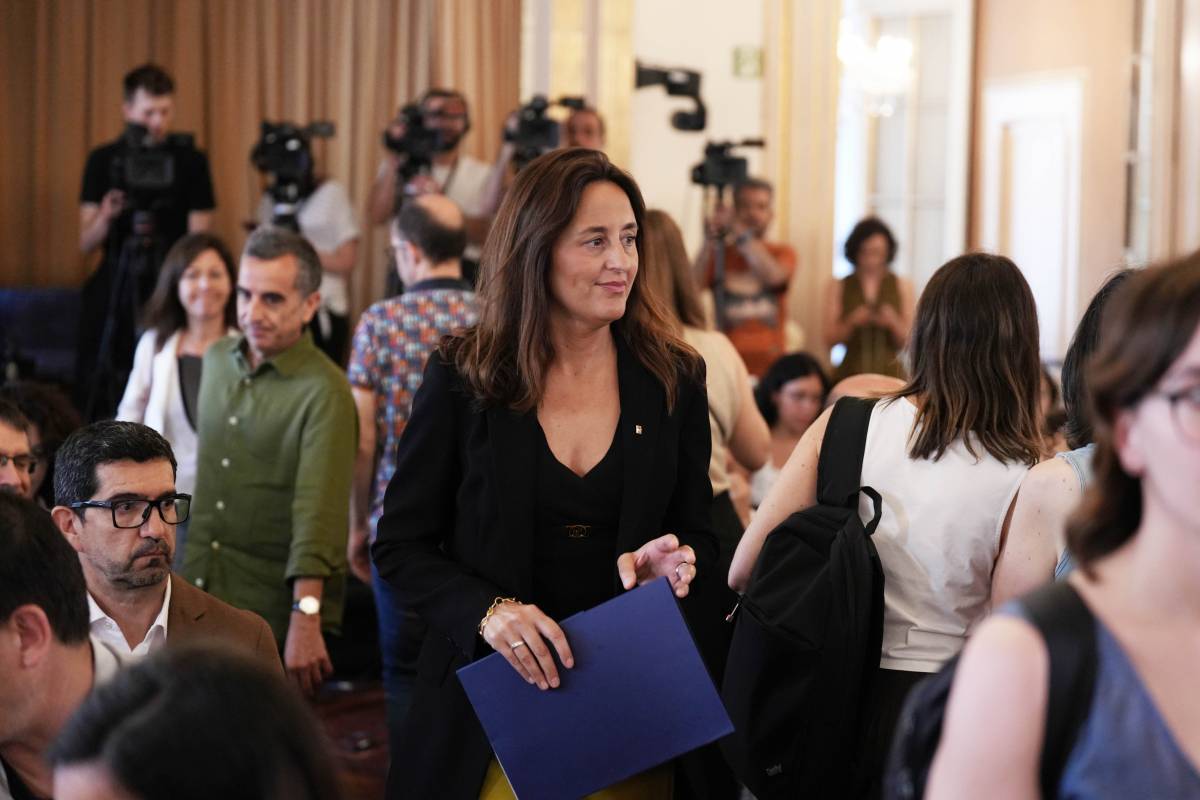 Niubó aposta per escurçar el procés de preinscripció per evitar nous caos amb les adjudicacions docents