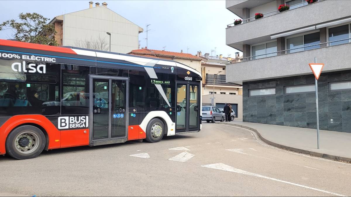 El bus urbà torna a Pedret: així es reconverteix la Línia 2 de Berga perquè arribi cada dia al paratge